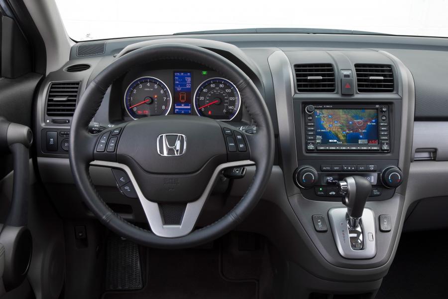  Honda CR-V 2010 года  (фото 21 из 46)